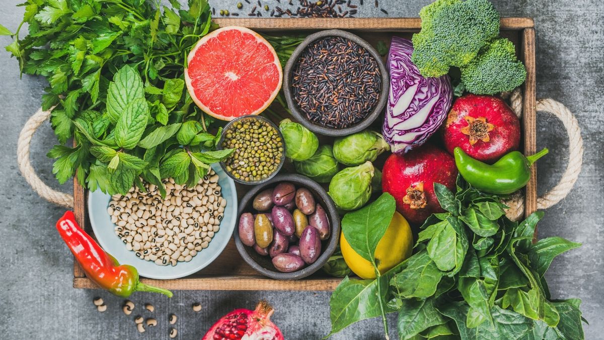 plant-based food list: foods including vegetables, fruits, legumes, and seeds